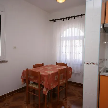 Apartment Pag 6311c Pag Town